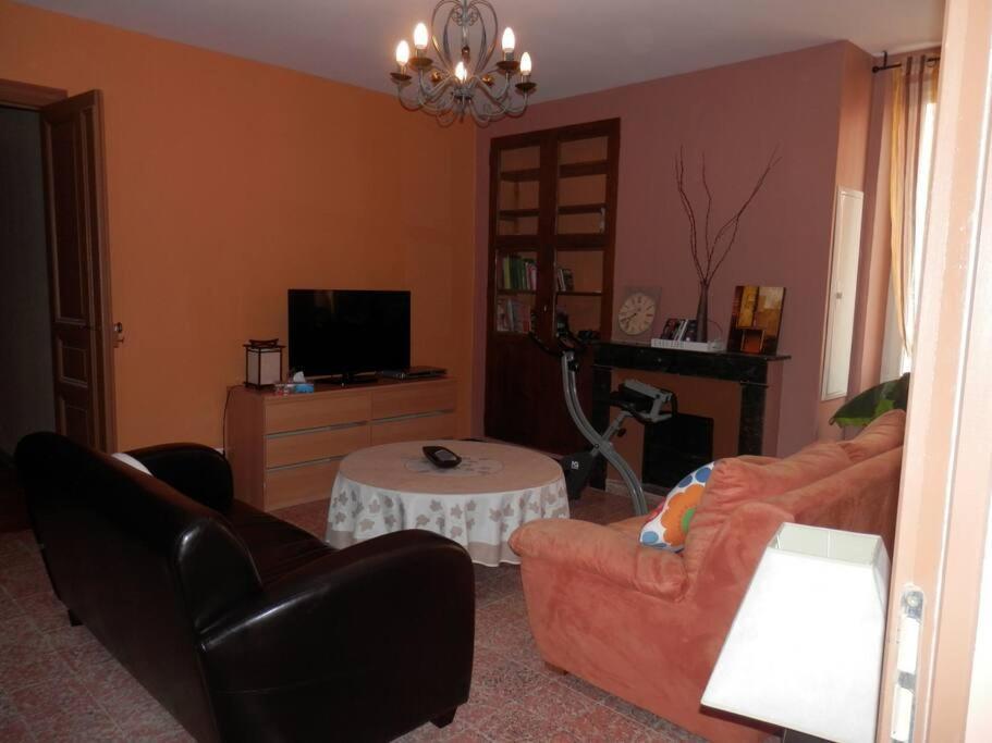 Spacieux Avec Grand Patio, 1er Etage Apartment